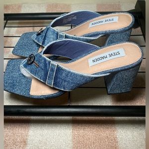 Steve Madden Denim block heel thong sandal.